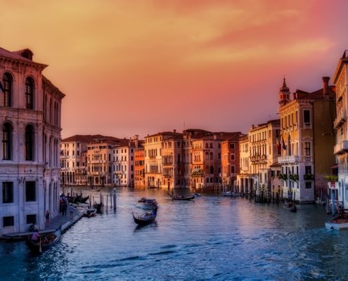 venice-2451047_1920